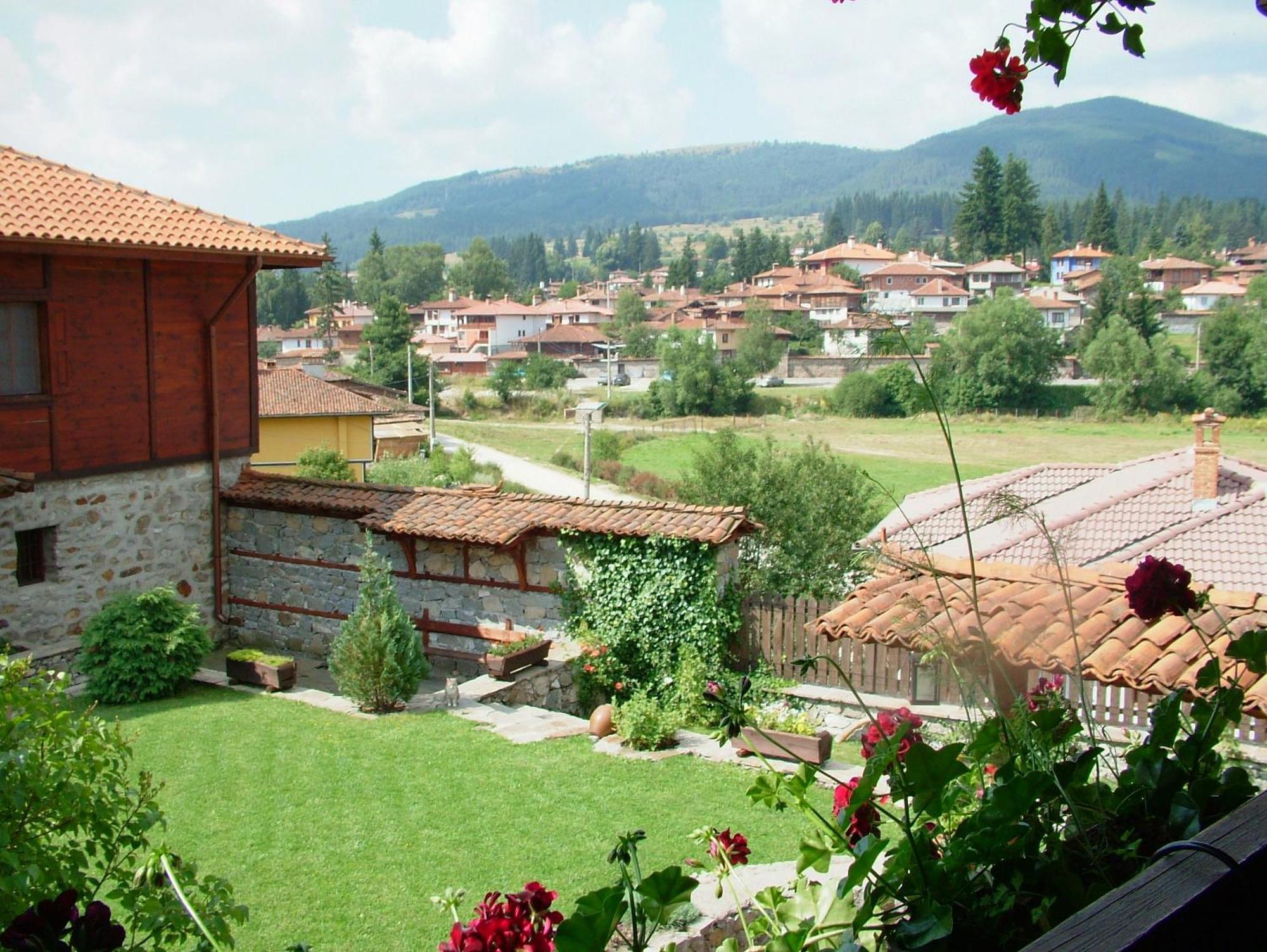 Hadji Neikovi Guest Houses Koprivshtitsa Esterno foto
