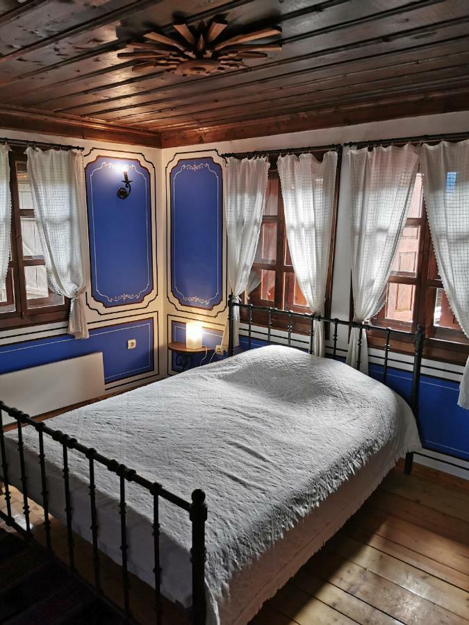Hadji Neikovi Guest Houses Koprivshtitsa Esterno foto